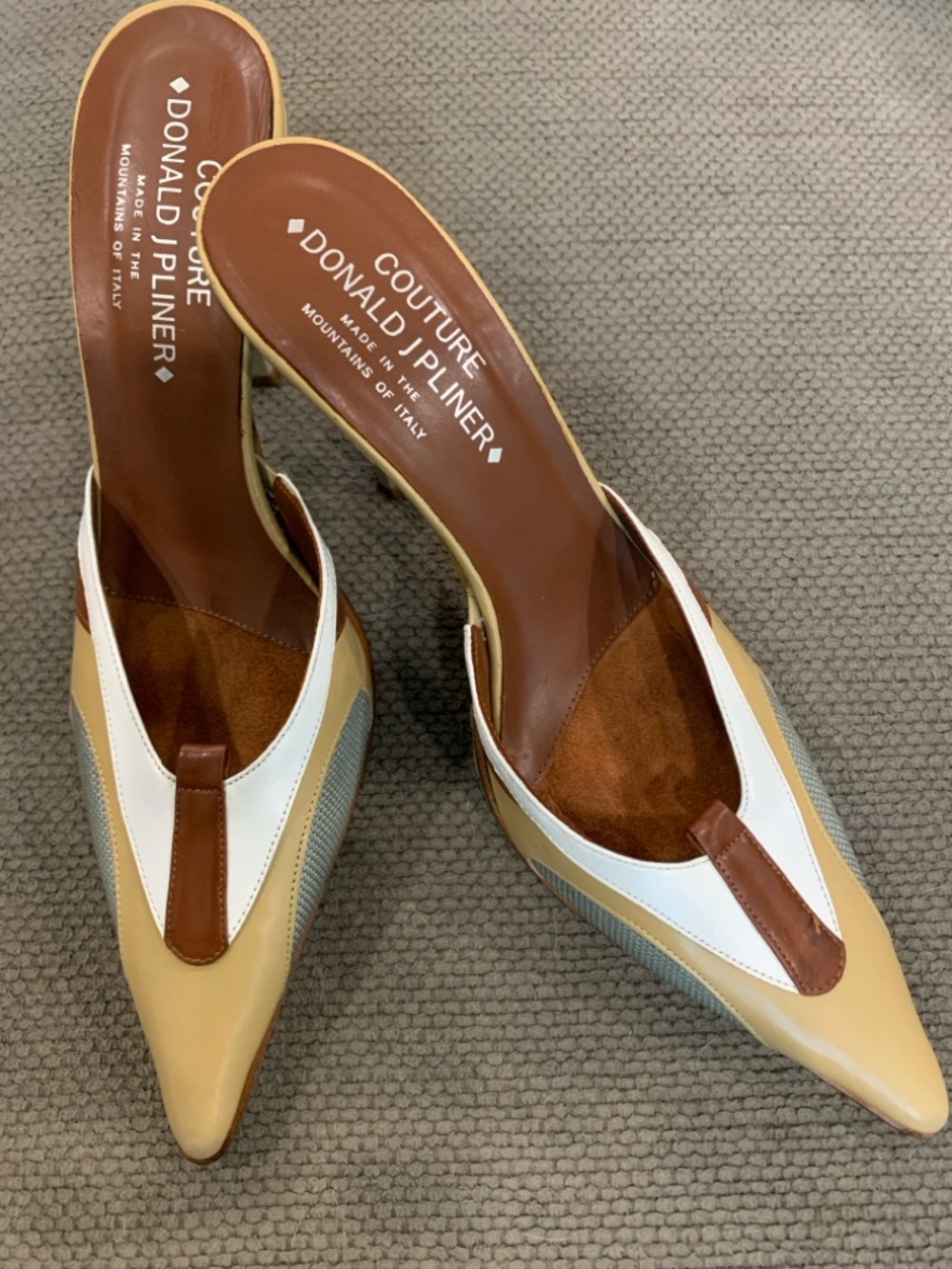 Donald J. Pliner Beige White Brown Pointed Leather Mules - Picture 2 of 6